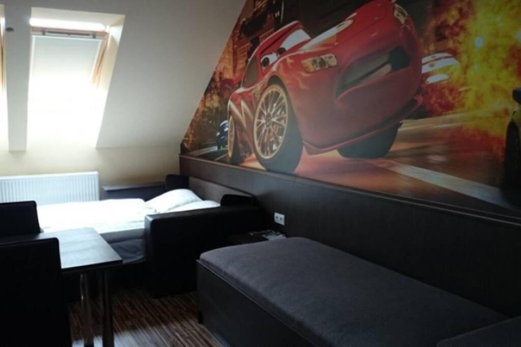 Corvin Apartman Gyula Exterior photo